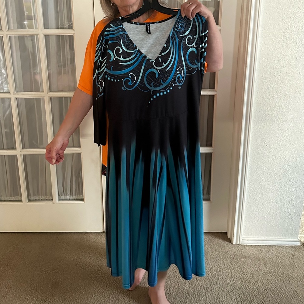 Black and Blue dress! Worn for 2 hours but clean!!